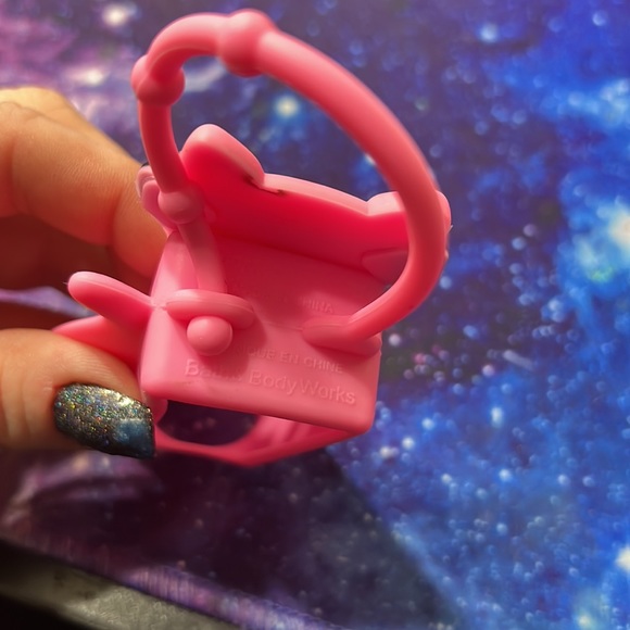 Bath & Body Works Pink Cat Pocketbac Holder - Picture 3 of 3